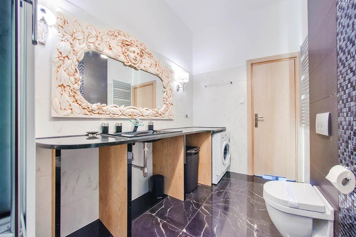 Apartamenty Everysky - Gorna 19A シクラルスカ・ポレンバ エクステリア 写真