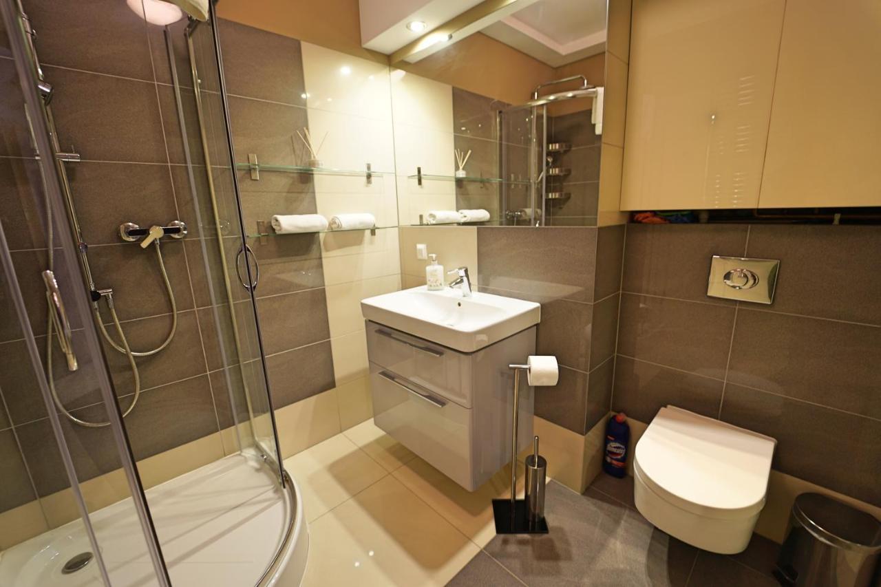 Apartamenty Everysky - Gorna 19A シクラルスカ・ポレンバ エクステリア 写真
