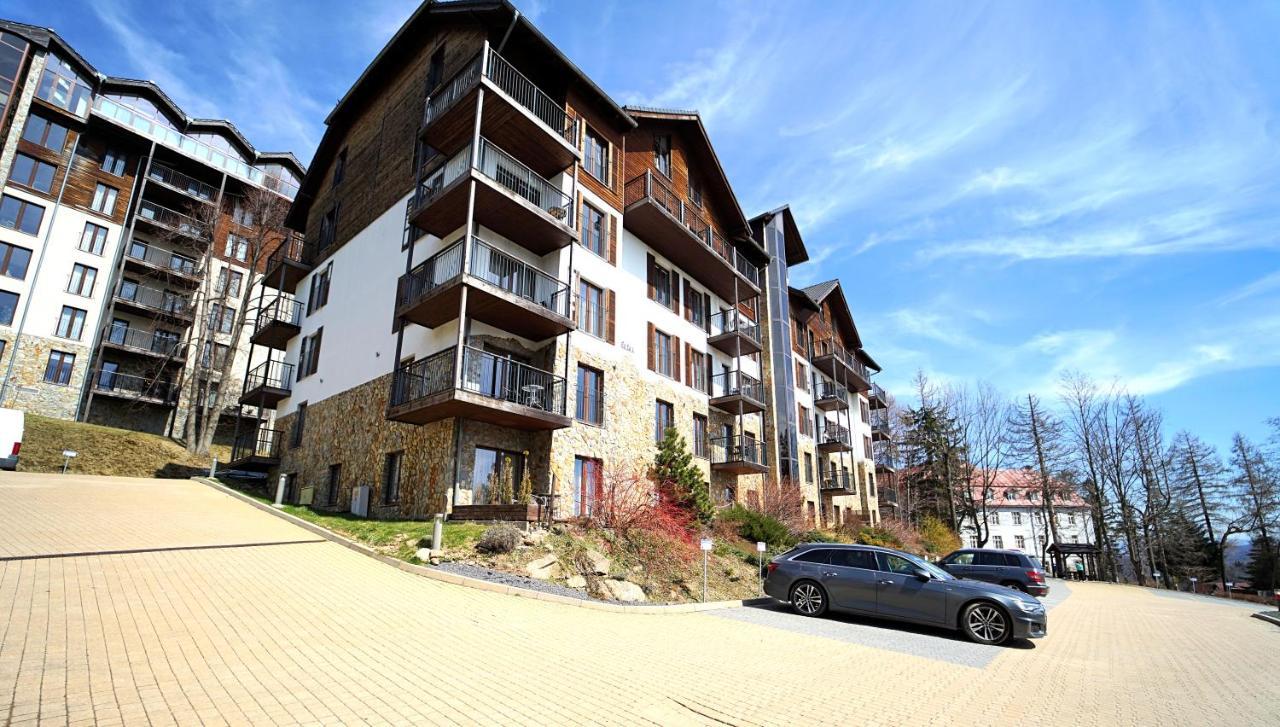 Apartamenty Everysky - Gorna 19A シクラルスカ・ポレンバ エクステリア 写真