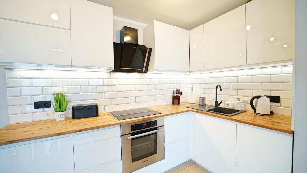Apartamenty Everysky - Gorna 19A シクラルスカ・ポレンバ エクステリア 写真